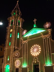 chiesa illuminata